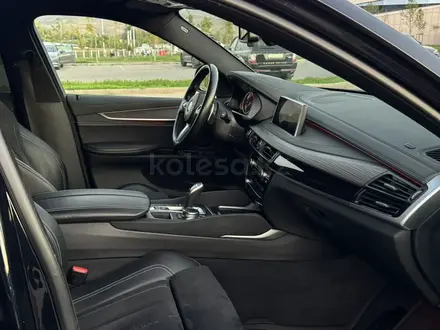 BMW X6 2018 года за 18 000 000 тг. в Алматы – фото 14