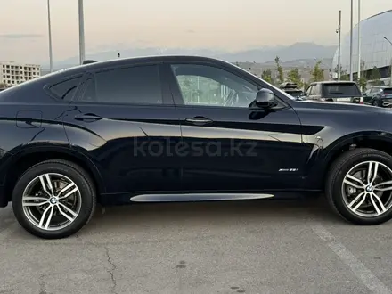 BMW X6 2018 года за 18 000 000 тг. в Алматы – фото 2