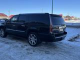 Cadillac Escalade 2007 годаүшін8 000 000 тг. в Уральск – фото 2