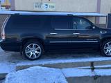 Cadillac Escalade 2007 годаүшін8 000 000 тг. в Уральск – фото 3