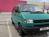 Volkswagen Transporter 1999 годаfor3 725 000 тг. в Астана – фото 2