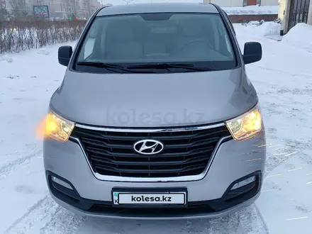 Hyundai Starex 2019 годаүшін14 800 000 тг. в Астана