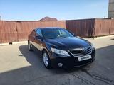 Toyota Camry 2009 года за 6 800 000 тг. в Атырау