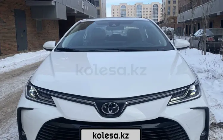 Toyota Corolla 2022 года за 9 800 000 тг. в Астана