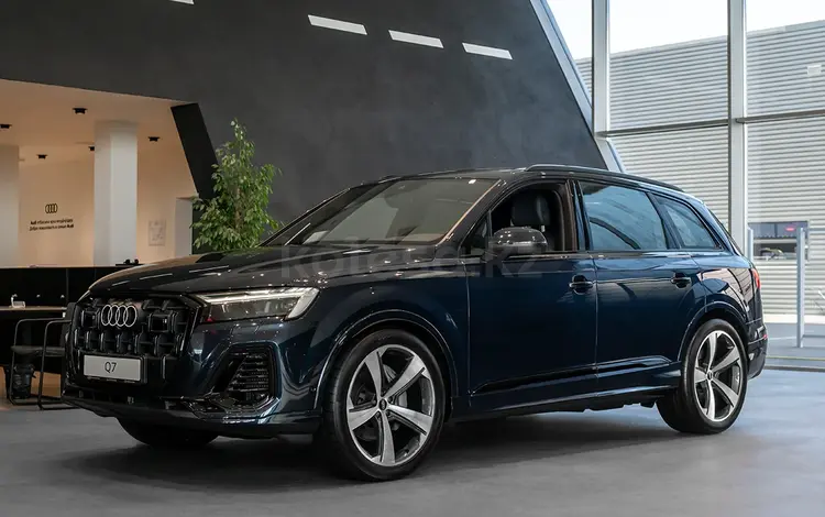 Audi Q7 55 TFSI 2025 года за 53 810 000 тг. в Павлодар