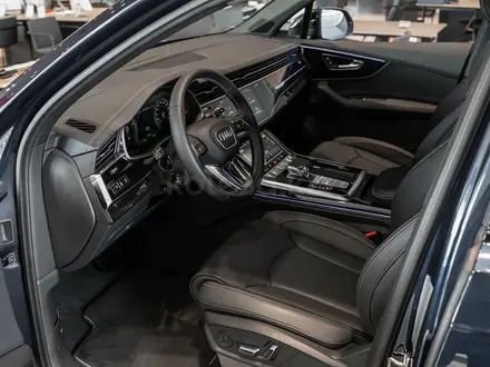 Audi Q7 55 TFSI 2025 года за 53 810 000 тг. в Павлодар – фото 5