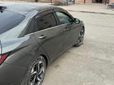 Hyundai Elantra 2023 годаfor10 700 000 тг. в Актау – фото 5