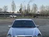 Mercedes-Benz E 230 1997 года за 1 500 000 тг. в Кокшетау – фото 2