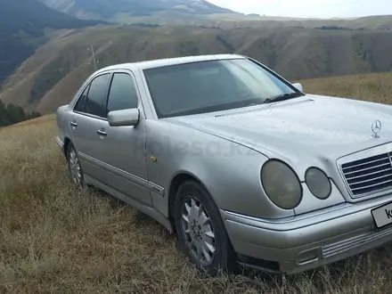 Mercedes-Benz E 280 1998 года за 2 500 000 тг. в Алматы – фото 2