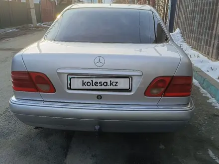 Mercedes-Benz E 280 1998 года за 2 500 000 тг. в Алматы – фото 14
