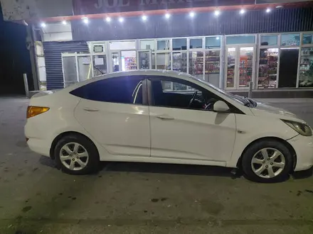 Hyundai Accent 2014 года за 3 200 000 тг. в Шымкент – фото 5