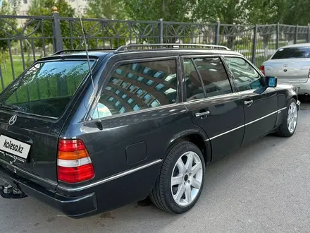 Mercedes-Benz E 200 1992 года за 1 500 000 тг. в Астана – фото 3