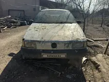 Volkswagen Passat, 1989
