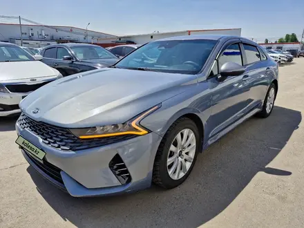 Kia K5 2021 года за 8 550 000 тг. в Алматы – фото 3