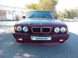 BMW 525 1993 годаүшін2 000 000 тг. в Жанатас – фото 2