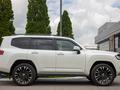 Toyota Land Cruiser 2022 годаүшін42 000 000 тг. в Алматы – фото 8