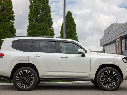 Toyota Land Cruiser 2022 года за 42 000 000 тг. в Алматы – фото 8