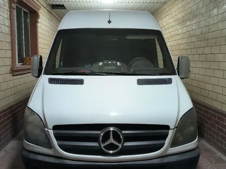 Mercedes-Benz Sprinter 2008 года за 10 000 000 тг. в Шымкент