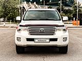 Toyota Land Cruiser 2014 годаүшін26 500 000 тг. в Алматы