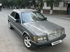 Mercedes-Benz 190, 1986