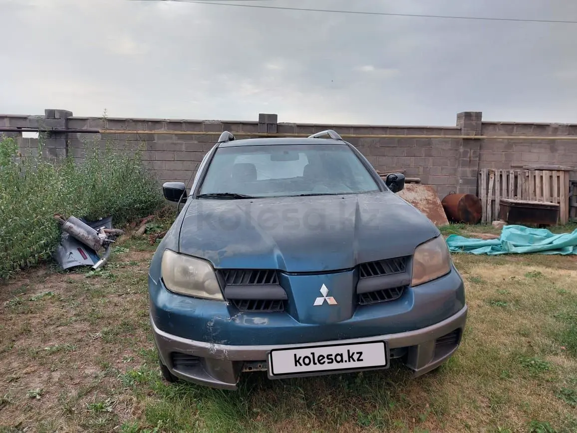 Mitsubishi Outlander, 2004