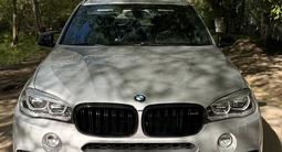 BMW X5 2017 года за 17 500 000 тг. в Актобе – фото 2