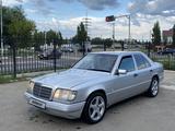 Mercedes-Benz E 200 1994 года за 2 970 000 тг. в Костанай – фото 2