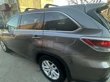 Toyota Highlander 2014 годаfor12 000 000 тг. в Атырау – фото 3