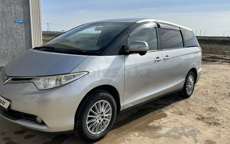 Toyota Estima 2008 года за 6 800 000 тг. в Атырау