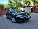 Volkswagen Passat 2004 годаүшін3 100 000 тг. в Талгар