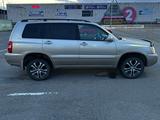 Toyota Highlander 2002 годаүшін4 800 000 тг. в Караганда – фото 2