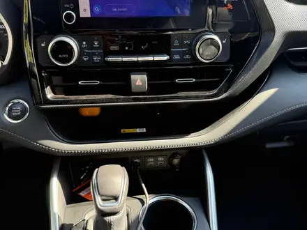 Toyota Highlander 2023 года за 24 000 000 тг. в Уральск – фото 15