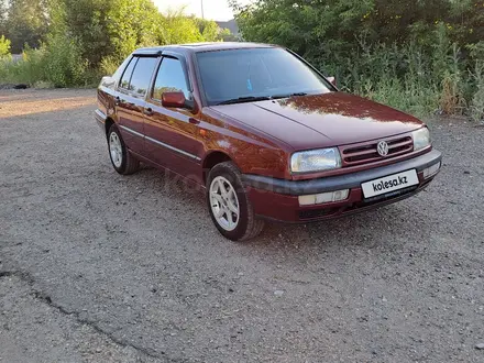 Volkswagen Vento 1994 года за 1 750 000 тг. в Усть-Каменогорск – фото 8