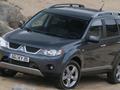 На Mitsubishi Outlander 05-09 год качественные стёкла фар Алматы Уральск за 17 000 тг. в Уральск – фото 19