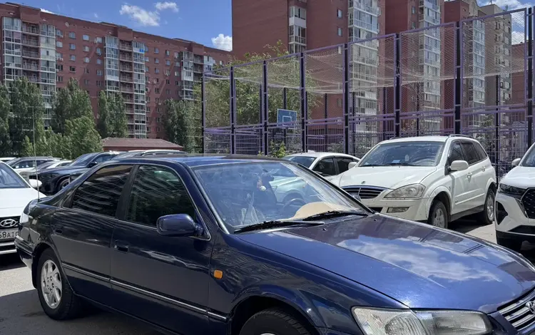 Toyota Camry 1999 года за 3 400 000 тг. в Астана