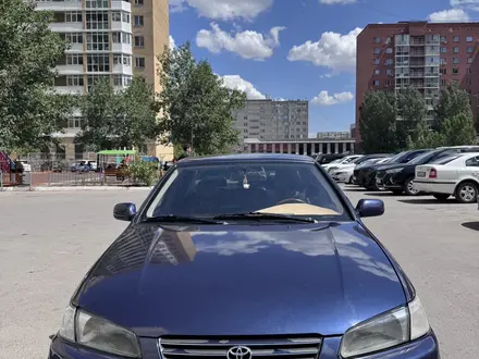 Toyota Camry 1999 года за 3 400 000 тг. в Астана – фото 12