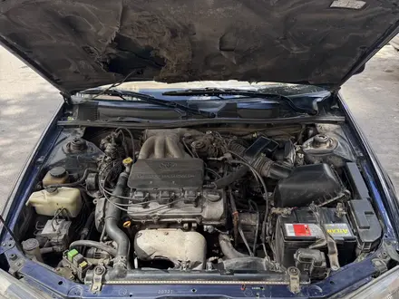 Toyota Camry 1999 года за 3 400 000 тг. в Астана – фото 20
