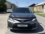 Toyota Camry 2023 года за 18 000 000 тг. в Шымкент