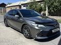 Toyota Camry 2023 года за 18 000 000 тг. в Шымкент – фото 3