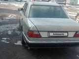 Mercedes-Benz E 220 1991 года за 1 700 000 тг. в Кордай – фото 3