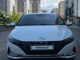 Hyundai Elantra 2022 года за 7 200 000 тг. в Алматы