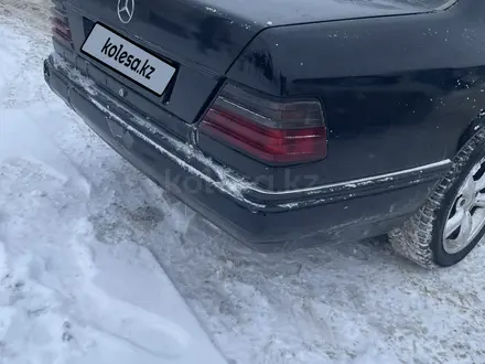 Mercedes-Benz E 220 1995 года за 2 700 000 тг. в Костанай – фото 8