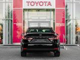Toyota Camry Luxe 2025 года за 23 190 000 тг. в Астана – фото 4