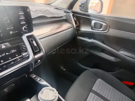 Kia Sorento 2021 года за 15 500 000 тг. в Актау – фото 13