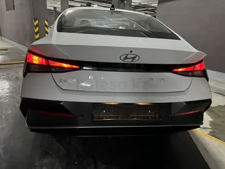 Hyundai Elantra 2024 года за 8 790 000 тг. в Алматы – фото 15