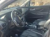 Hyundai Santa Fe 2020 года за 13 000 000 тг. в Тараз – фото 3