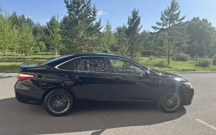 Toyota Camry 2016 годаүшін9 600 000 тг. в Астана