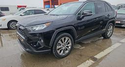 Toyota RAV4 2020 годаүшін12 800 000 тг. в Актобе – фото 2