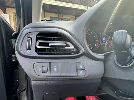 Hyundai i30 2023 года за 9 200 000 тг. в Алматы – фото 25
