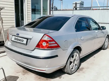 Ford Mondeo 2006 года за 2 600 000 тг. в Атырау – фото 3